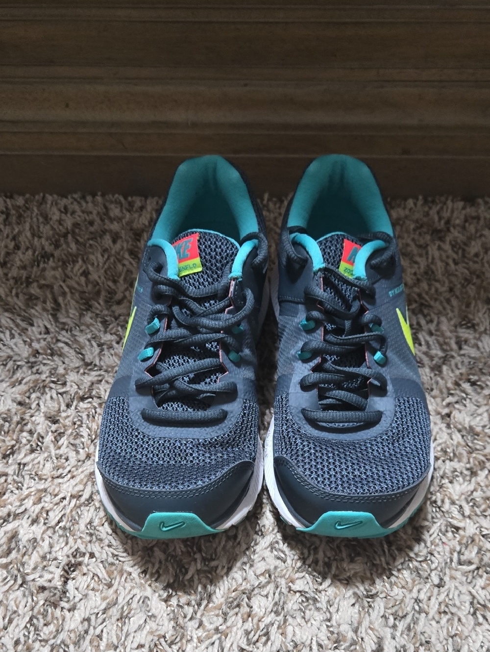 Nike Gray Teal Running Sneakers with Neon Yellow Accents